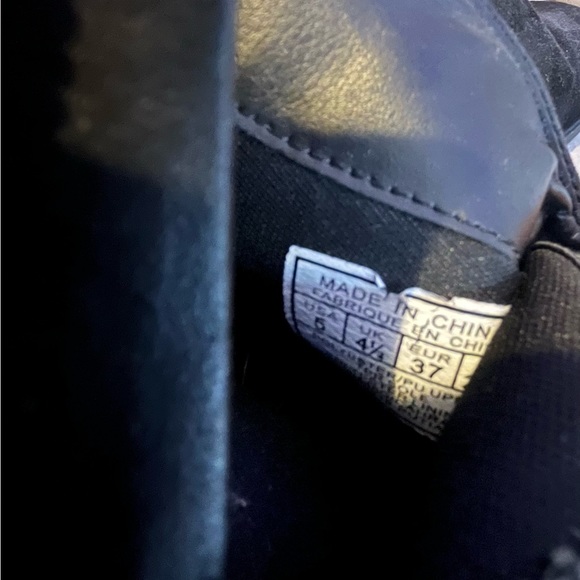 NINE WEST Black Boots - Picture 5 of 5